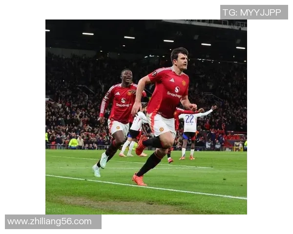 曼联与狼队精彩对决回顾1月16日比赛录像分析与亮点总结